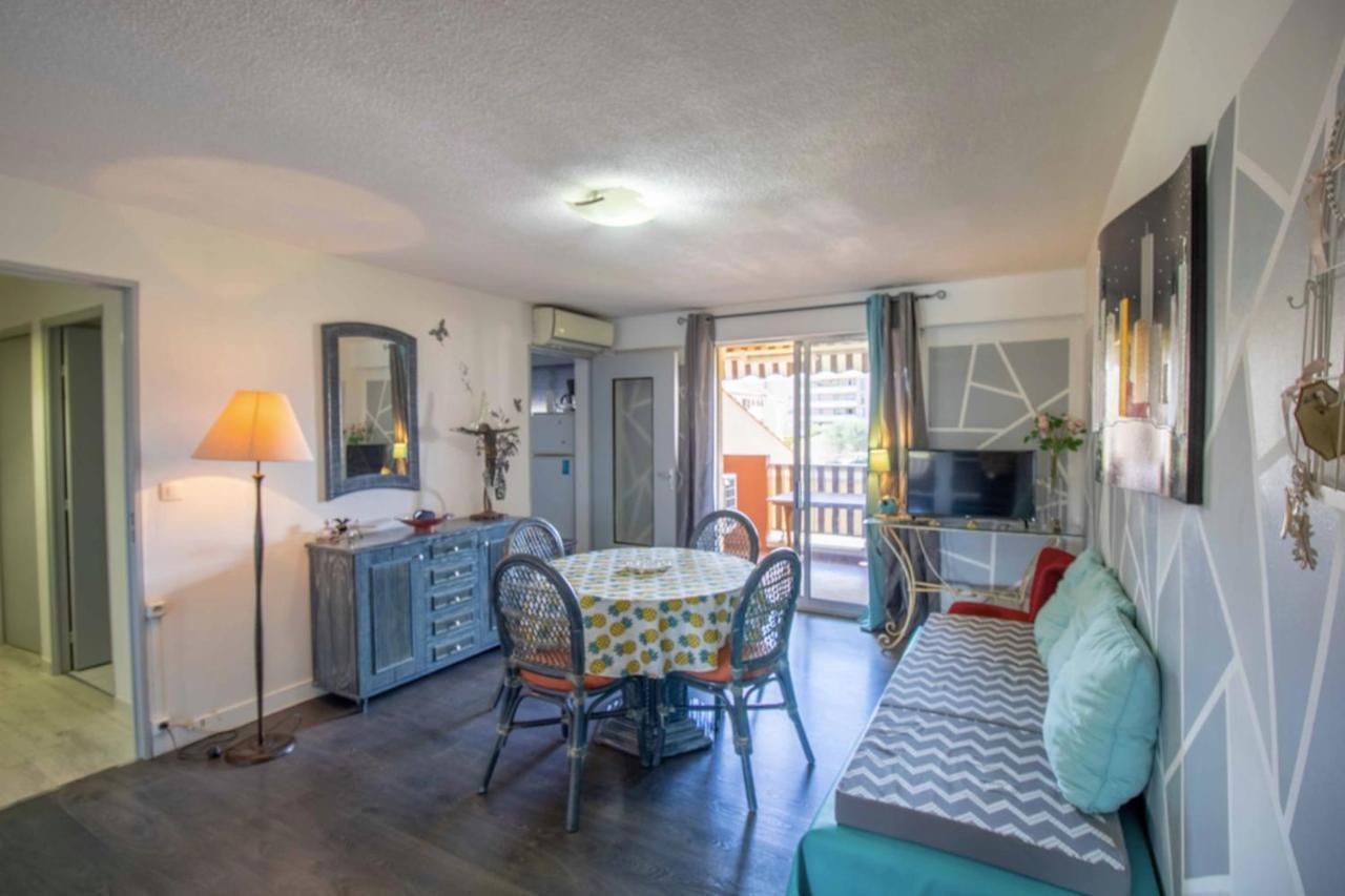 Cosy 35 M2 With Balcony In A Quiet Residence Frejus Ngoại thất bức ảnh